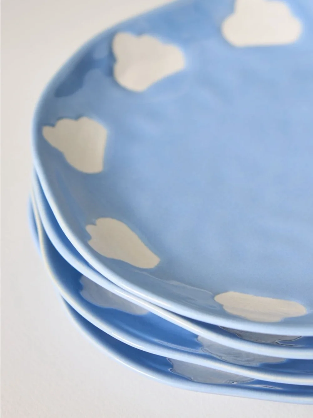 Anthropologie Vida Icon Cloud ceramic dessert plate
